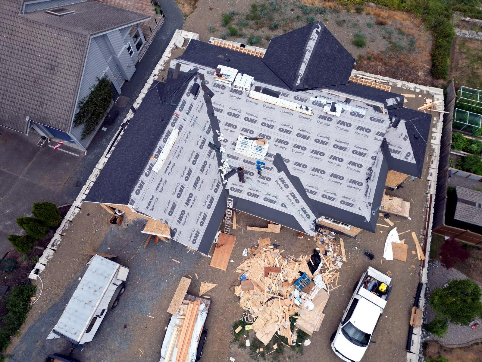 Rapid roof restoration work by Eco Roofing Ltd crew, Nanaimo BC